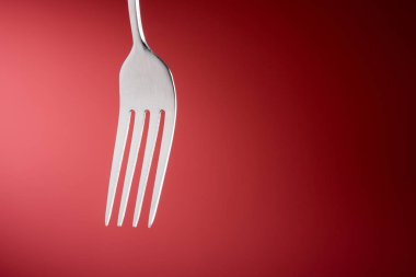 Kırmızı arka plan, yatay çatal