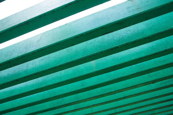 Acél mennyezeti festett zöld — Stock Fotó