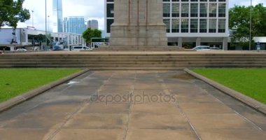 Hong Kong orta binalar