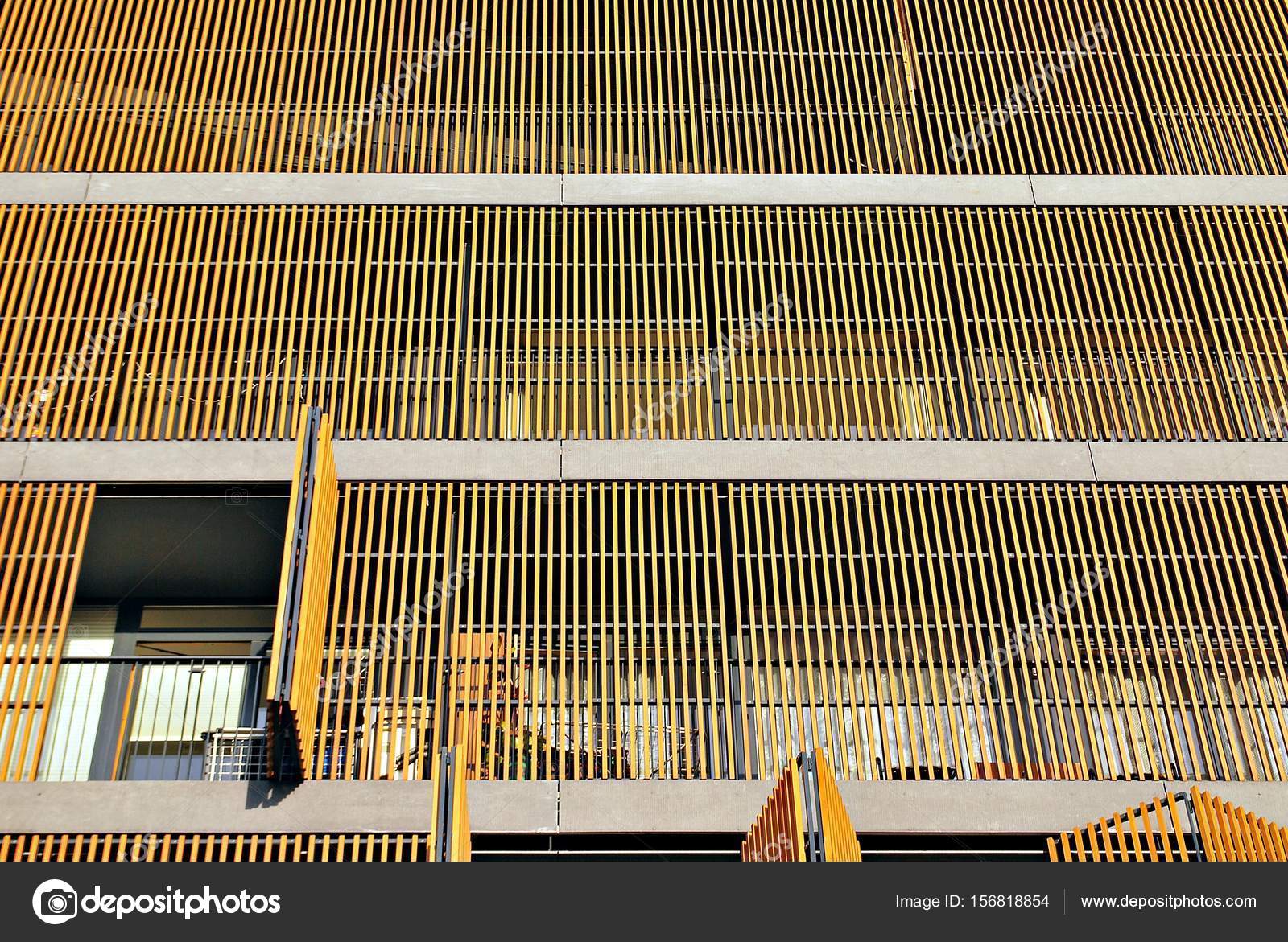 Techo metálico con barras de acero — Foto de stock © grand-warszawski