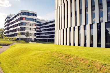 İş Bahçe karmaşık