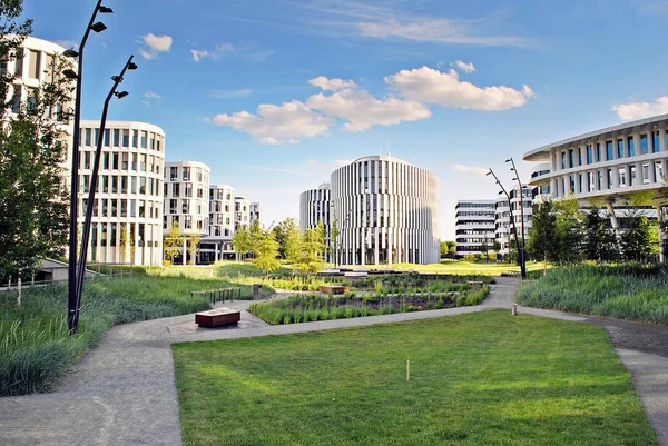 İş Bahçe karmaşık