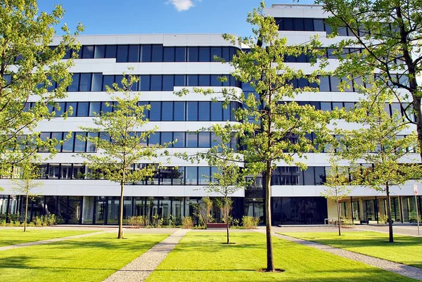 İş Bahçe karmaşık