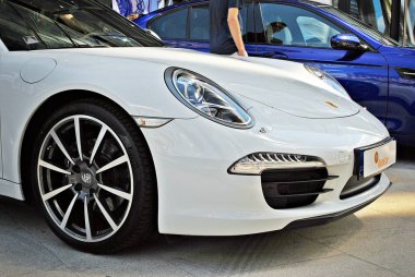 En iyi garaj göster: Toplantı