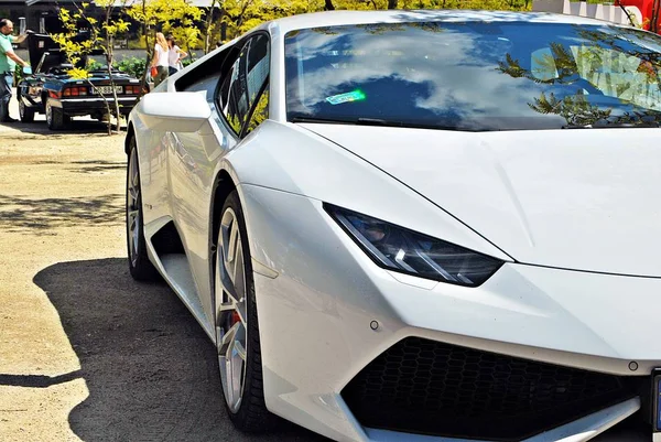 Top Garage show meeting — Stock Photo, Image