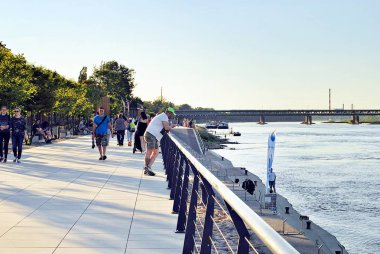 Vistulan Boulevards nehir Vistula Batı tarafında