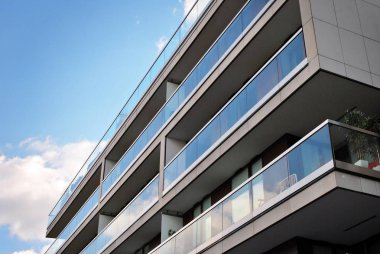 Modern apartmanlar dış