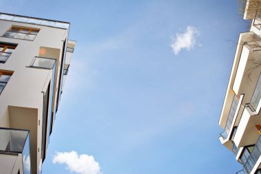 Modern apartmanlar dış