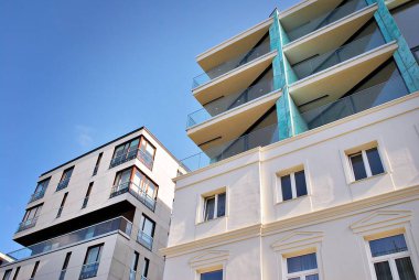Modern apartmanın dış