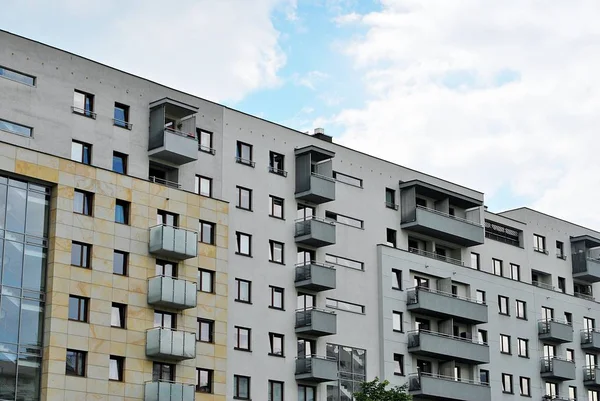 Modern apartment buildings exteriors — Stock Photo, Image