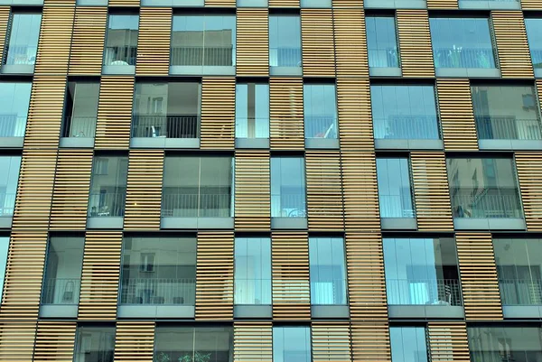 Edifícios de apartamentos modernos exteriores — Fotografia de Stock