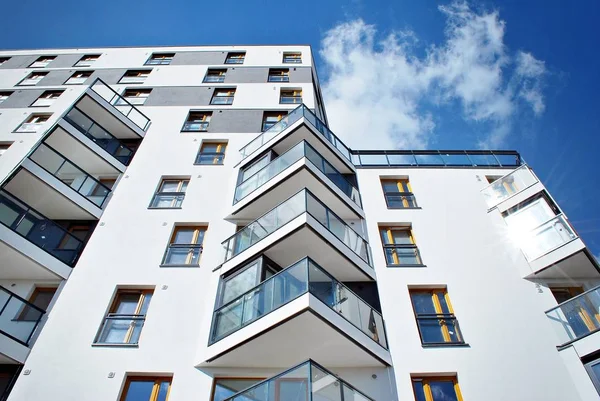 Modern apartment buildings exteriors — Stock Photo, Image