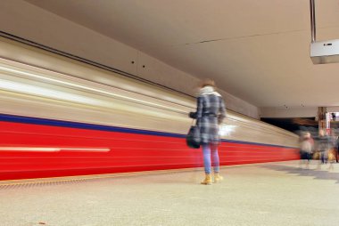 metro treni hareket bulanık