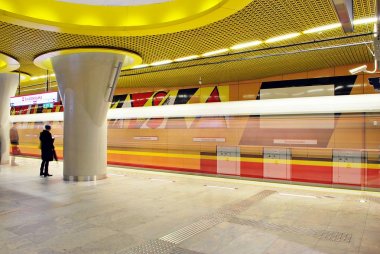 metro treni hareket bulanık