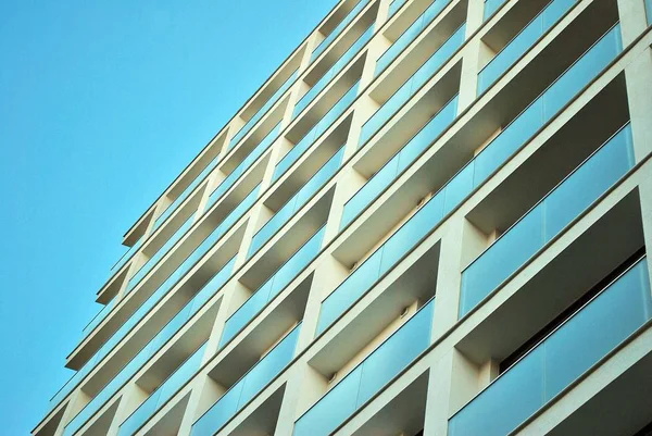 현대의 고급 아파트 건물. — 스톡 사진