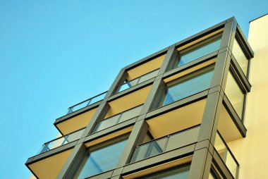 Modern, lüks apartman binası..