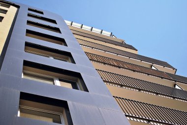 Modern, lüks apartman binası..