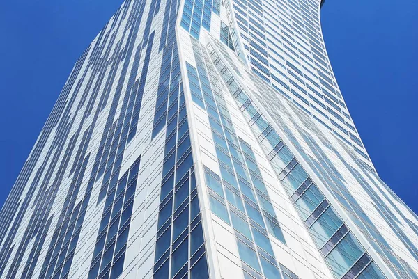 Tall apartment buildings on blue sky background — Stock Photo, Image