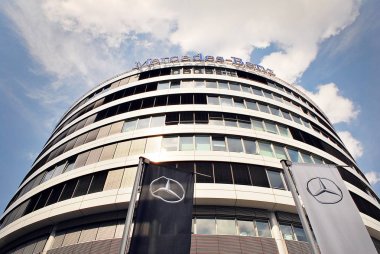 Mercedes-Benz bir yüksek-son iş yeri olduğunu
