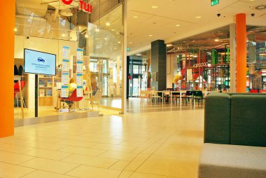  Alto Wilanow alışveriş merkezi içinde