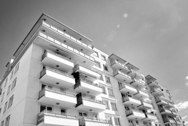 Modern, lüks apartman. Siyah ve beyaz