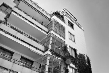 Modern, lüks apartman. Siyah ve beyaz