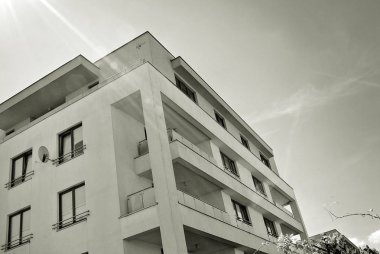 Modern, lüks apartman. Siyah ve beyaz