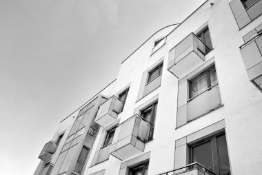 Modern, lüks apartman. Siyah ve beyaz