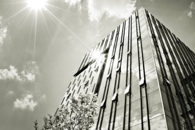 Modern iş ofis binası dış. Siyah ve beyaz