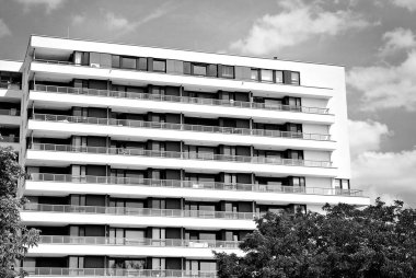 Modern, lüks apartman. Siyah ve beyaz