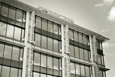  Modern iş ofis binası dış. Siyah ve beyaz