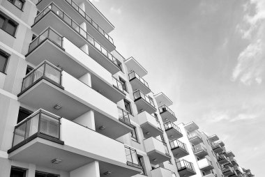 Modern, lüks apartman. Siyah ve beyaz