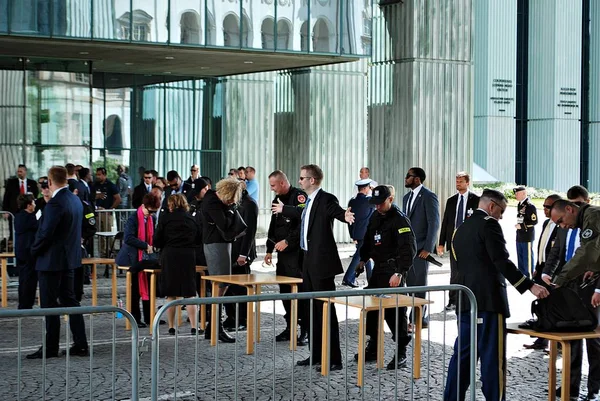 Güvenlik onay Bagaj veya vücut