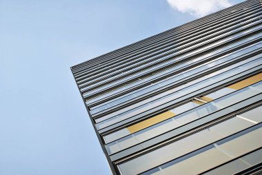 Modern, lüks apartman binası..