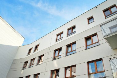 Modern, lüks apartman binası..