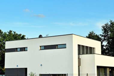 Modern, lüks apartman binası..