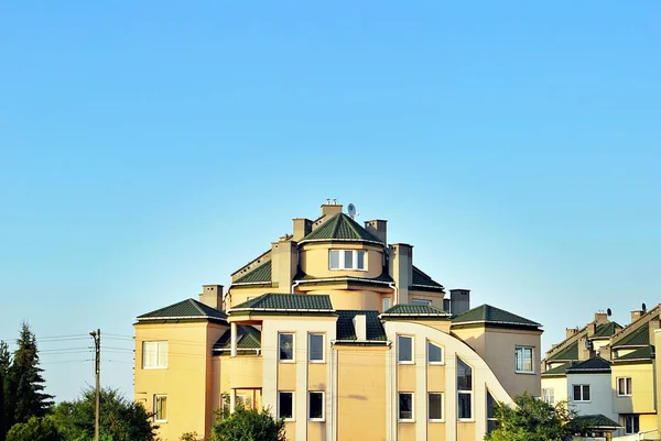 Modern, Luxury Apartment Building. — Stock Photo, Image