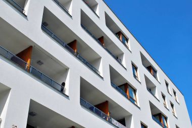 Modern, lüks apartman binası..