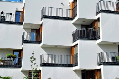 Modern, lüks apartman binası..