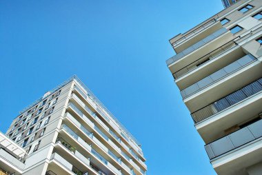 Modern, lüks apartman binası..