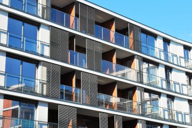 Modern, lüks apartman binası..