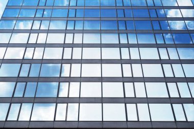 Modern, lüks apartman binası..