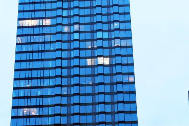 Modern, lüks apartman binası..