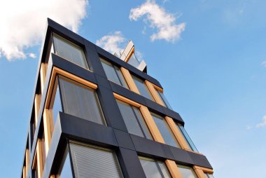 Modern ofis binası. Modern binanın mimari detaylar