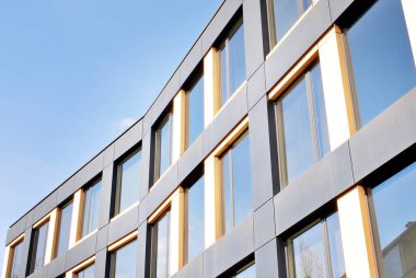 Modern ofis binası. Modern binanın mimari detaylar