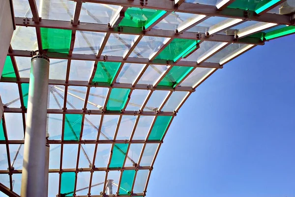 Techo de cristal. techo del panel de vidrio — Foto de Stock