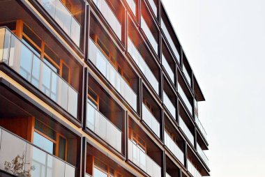  Modern, lüks apartman binası..