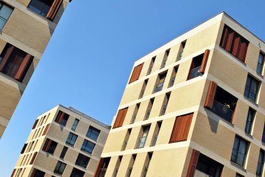  Modern, lüks apartman binası..