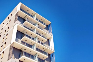 Modern apartman dış mimarisi