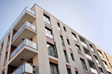 Modern, lüks apartman binası..